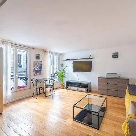 Appartamento 2 Pieces Proche Canal St-martin / Coeur De